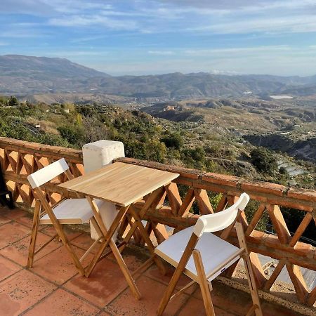 Apartamentos El Cabo Mairena Bagian luar foto